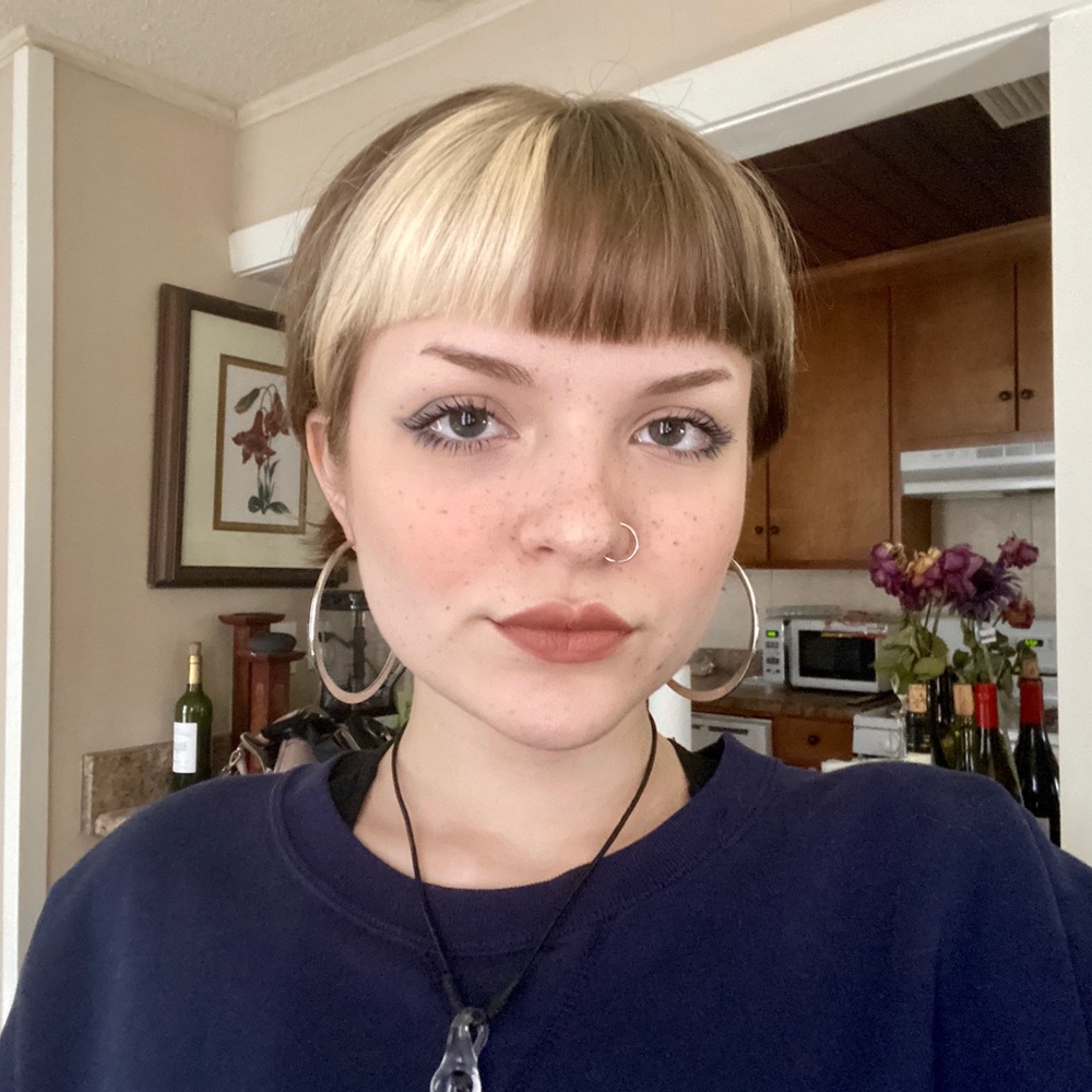 Meet your Posher, Brittany